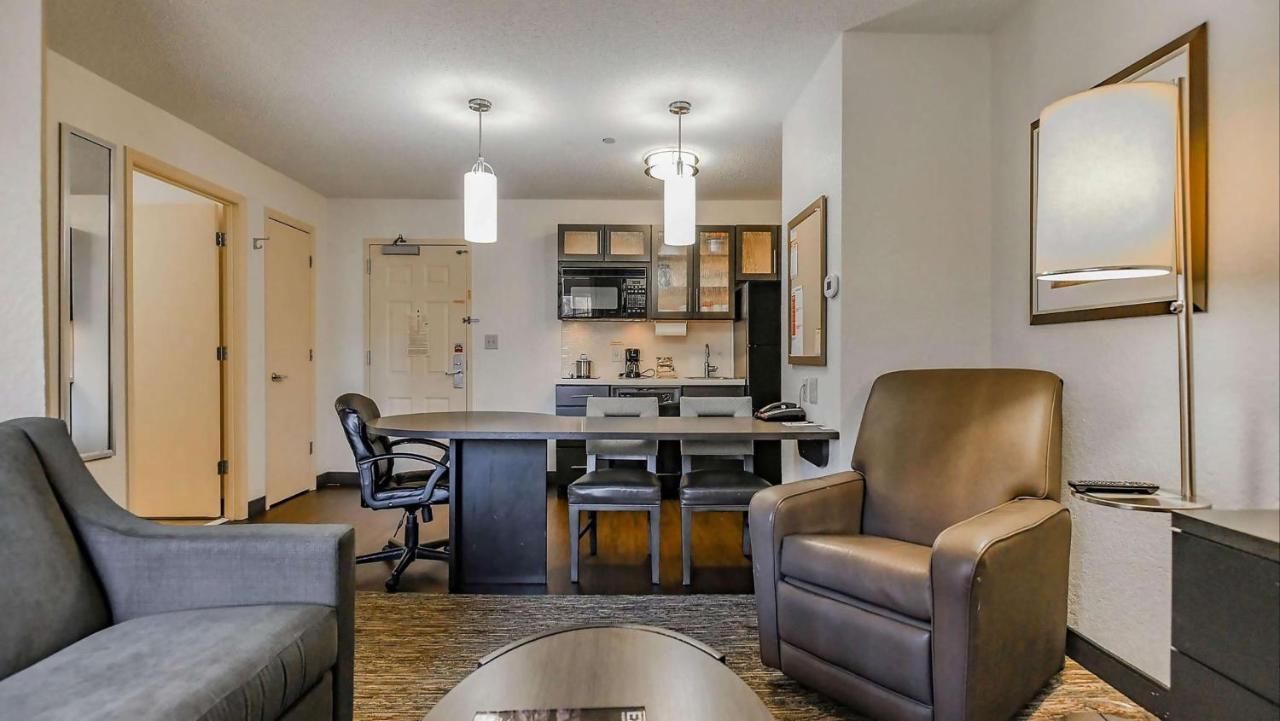 Sonesta Simply Suites Oklahoma City Airport Dış mekan fotoğraf